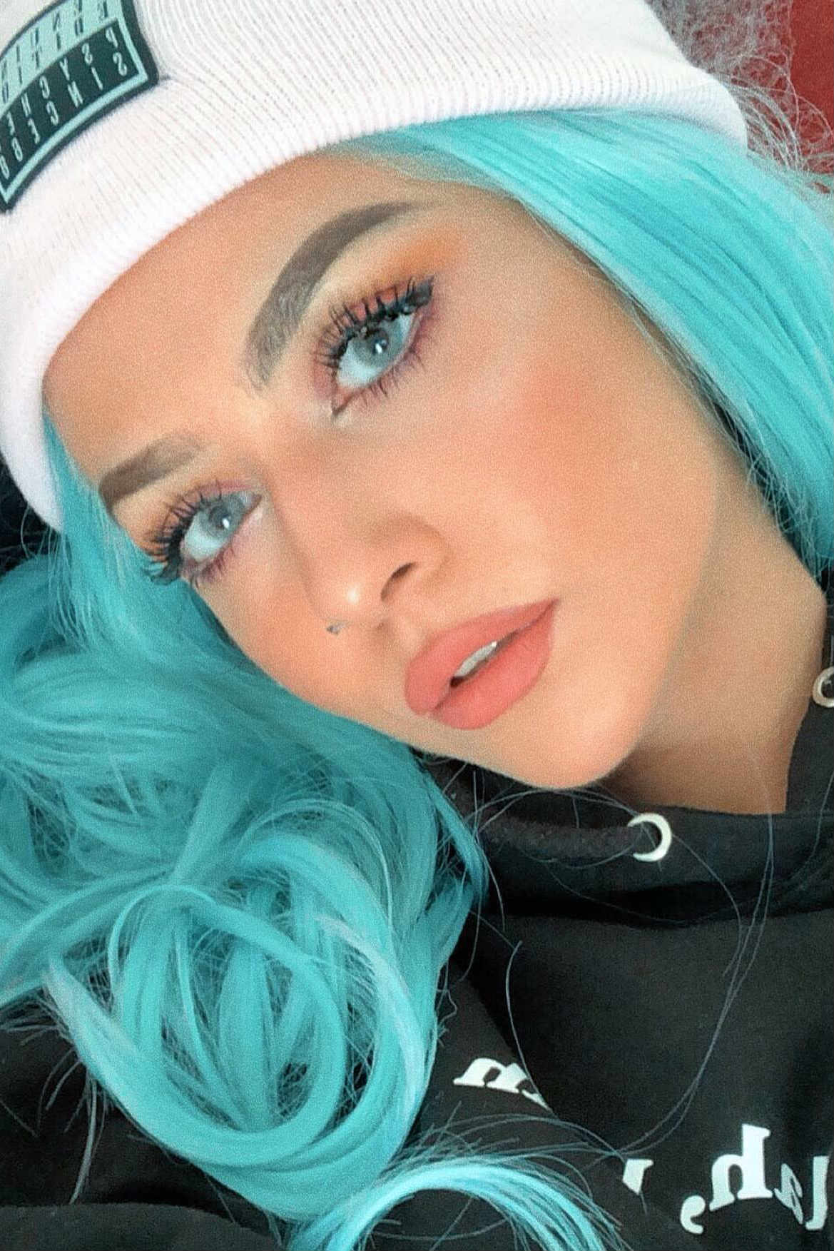 Tiffany blue｜Synthetic Swiss Lace Front Wig mirrorpass.com